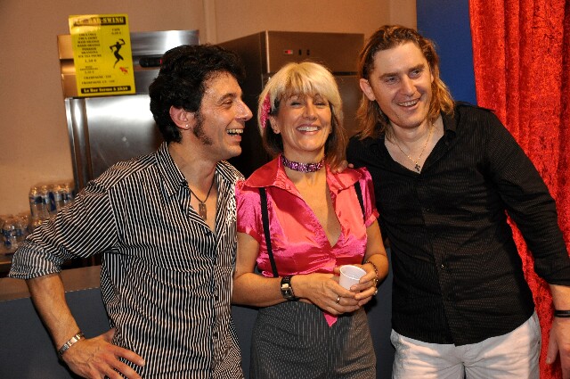 min 2008 11 08 fous swing 480